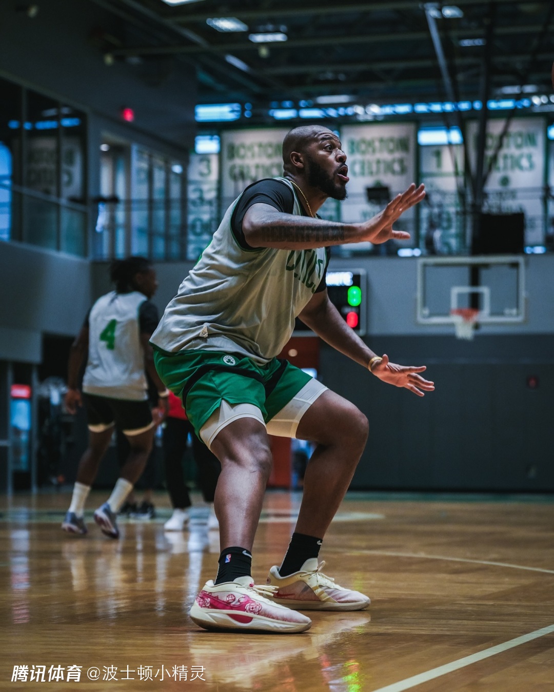 9game app-包含国际比赛日体能课后，波士顿凯尔特人豪取连胜备战CBA季后赛，更衣室稳定，纪律约束更严格的词条-9game app